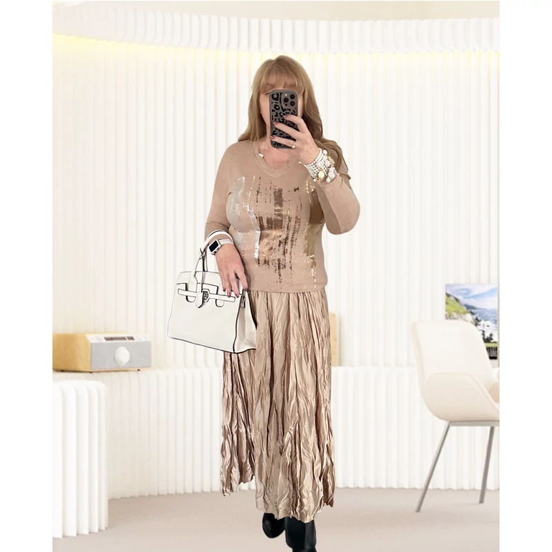 Lara pulóver bézs színben